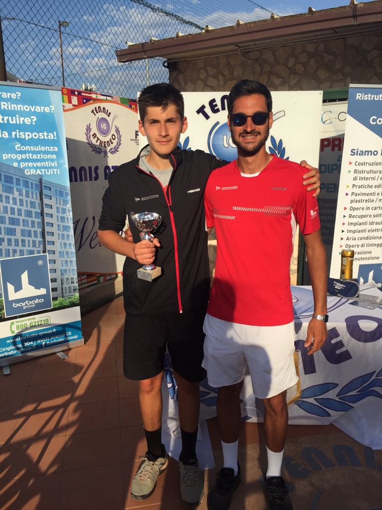 VITA DA ACCADEMIA. Giuseppe Pazzi ottimo finalista nel Terza dell’Atheneo Napoli. Finale n.28 dell’Accademia Tennis Napoli nel 2018