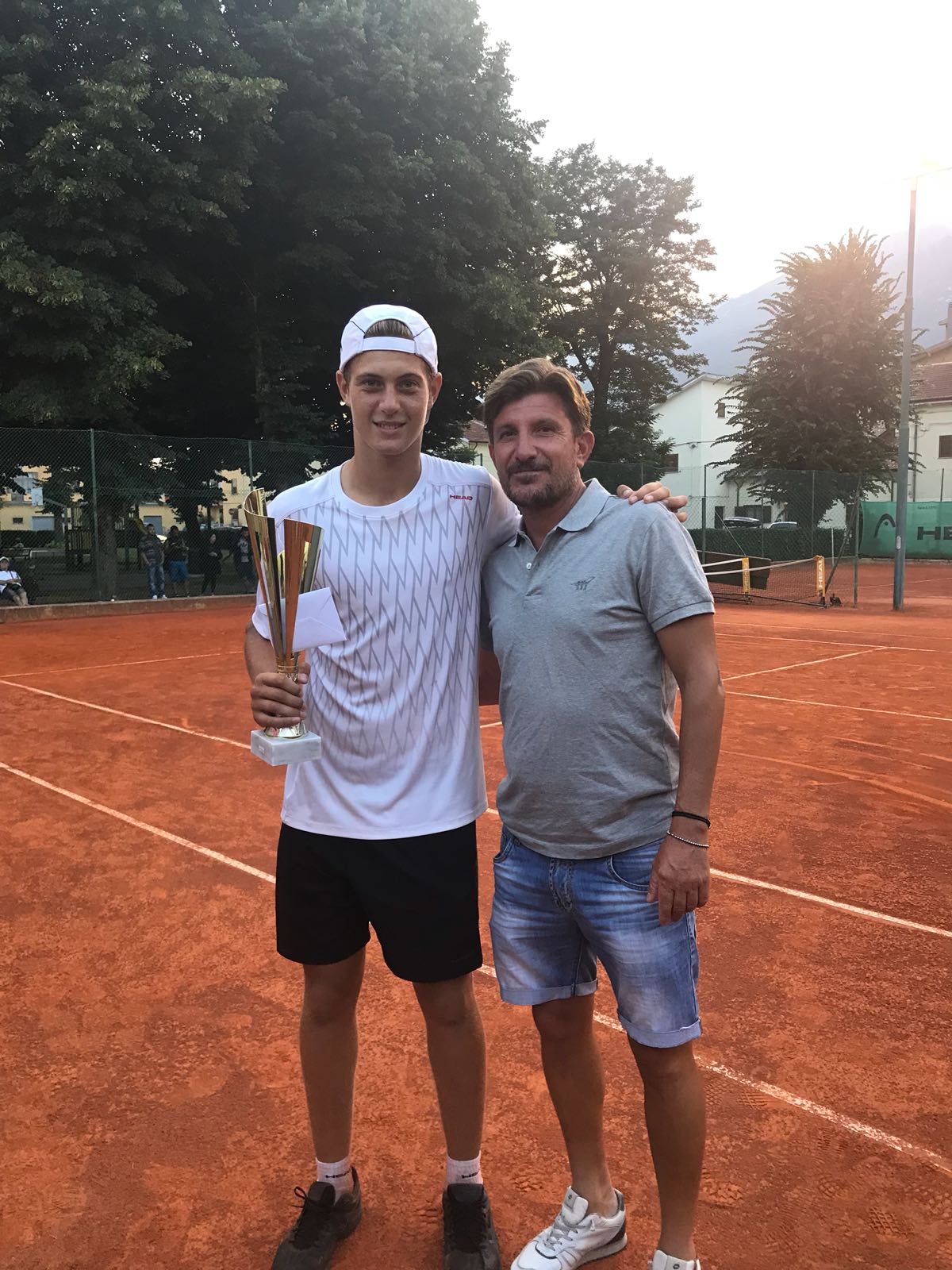 VITA DA ACCADEMIA. Matteo Giordano trionfa nel torneo nazionale di Terza categoria di Castel di Sangro. Vittoria n.61 per l’Accademia Tennis Napoli nel 2018.
