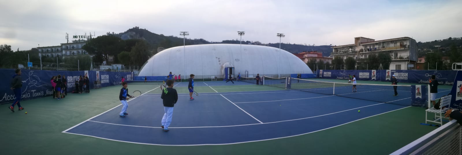 Tre allievi dell’Accademia Tennis Napoli convocati al CAP regionale under 12 di domani: Antonio De Cristofaro, Lorenzo De Martino e Davide Sarnella