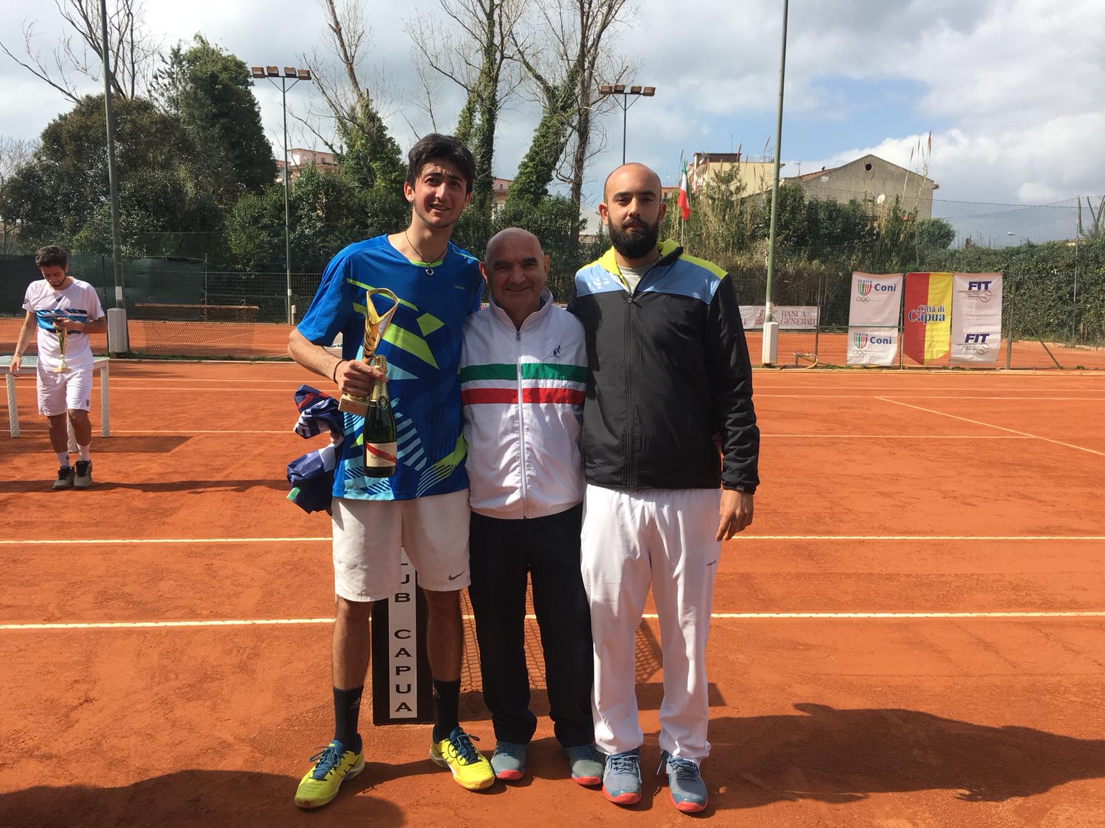 VITA DA ACCADEMIA. Emanuele Bastia esplode nell’Open di Capua. E l’Accademia sale a 18 vittorie e 14 finali nel 2019